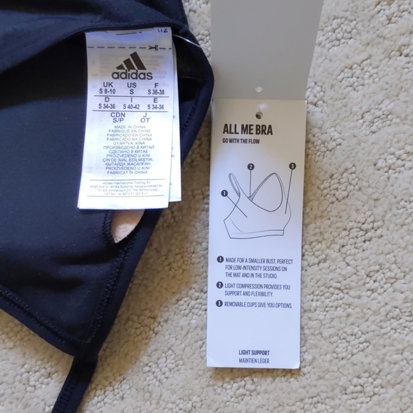 Adidas women's sports bra NWT - Picture 3 of 4